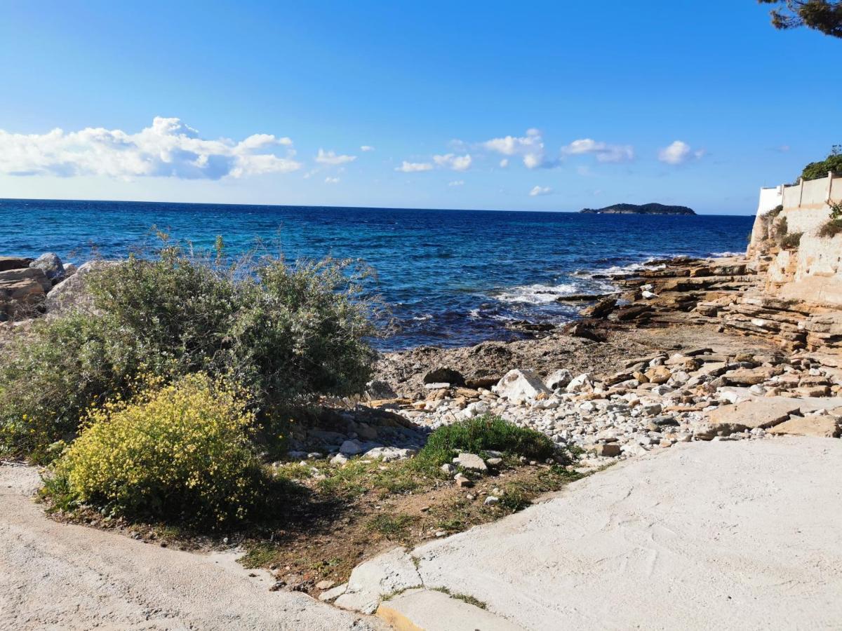 Les Pieds Dans L'Eau Plage Saint-Jean La Ciotat Eksteriør billede